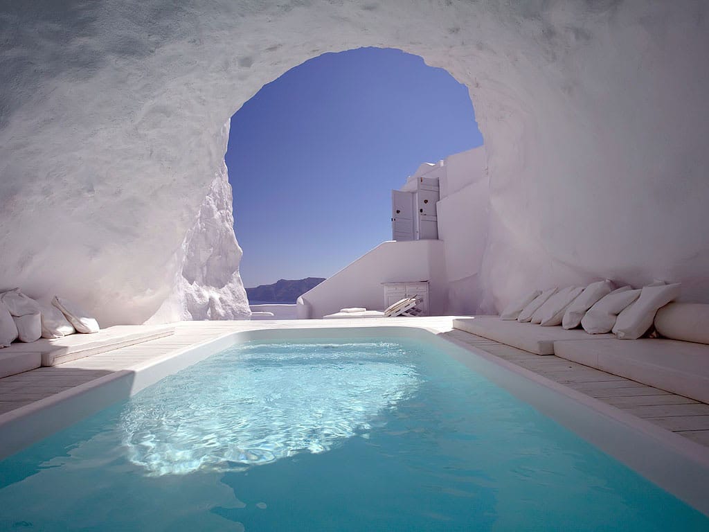 piscine-Katikies-Hotels-in-Oia-20