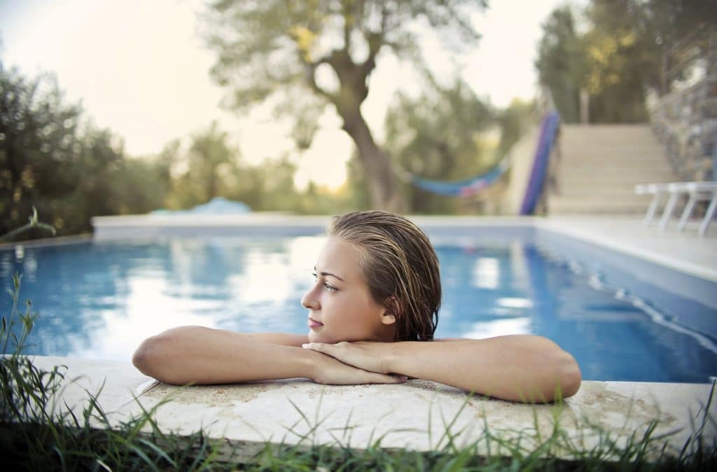 Qu&rsquo;est-ce qu&rsquo;une piscine coque ?